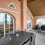 Awesome In With Kitchen *