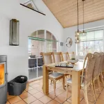 Casa vacanze Awesome In With Kitchen Lemvig