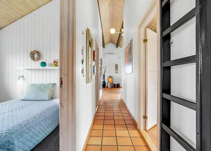 Awesome In With Kitchen Casa de Férias Lemvig